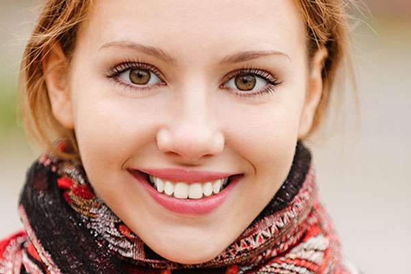 Ask A Cosmetic Dentist: What Is A Smile Makeover