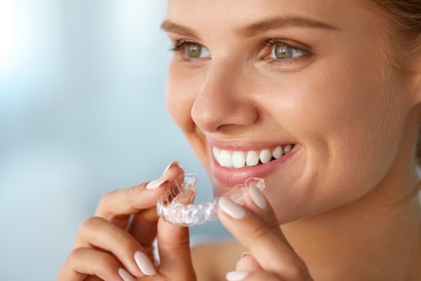 An Orthodontist Discusses Invisalign Invisible Braces - Oak Tree Dental  McLean Virginia