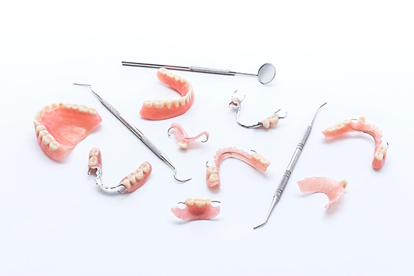 Who Is a Candidate for Dentures? from Oak Tree Dental in McLean, VA